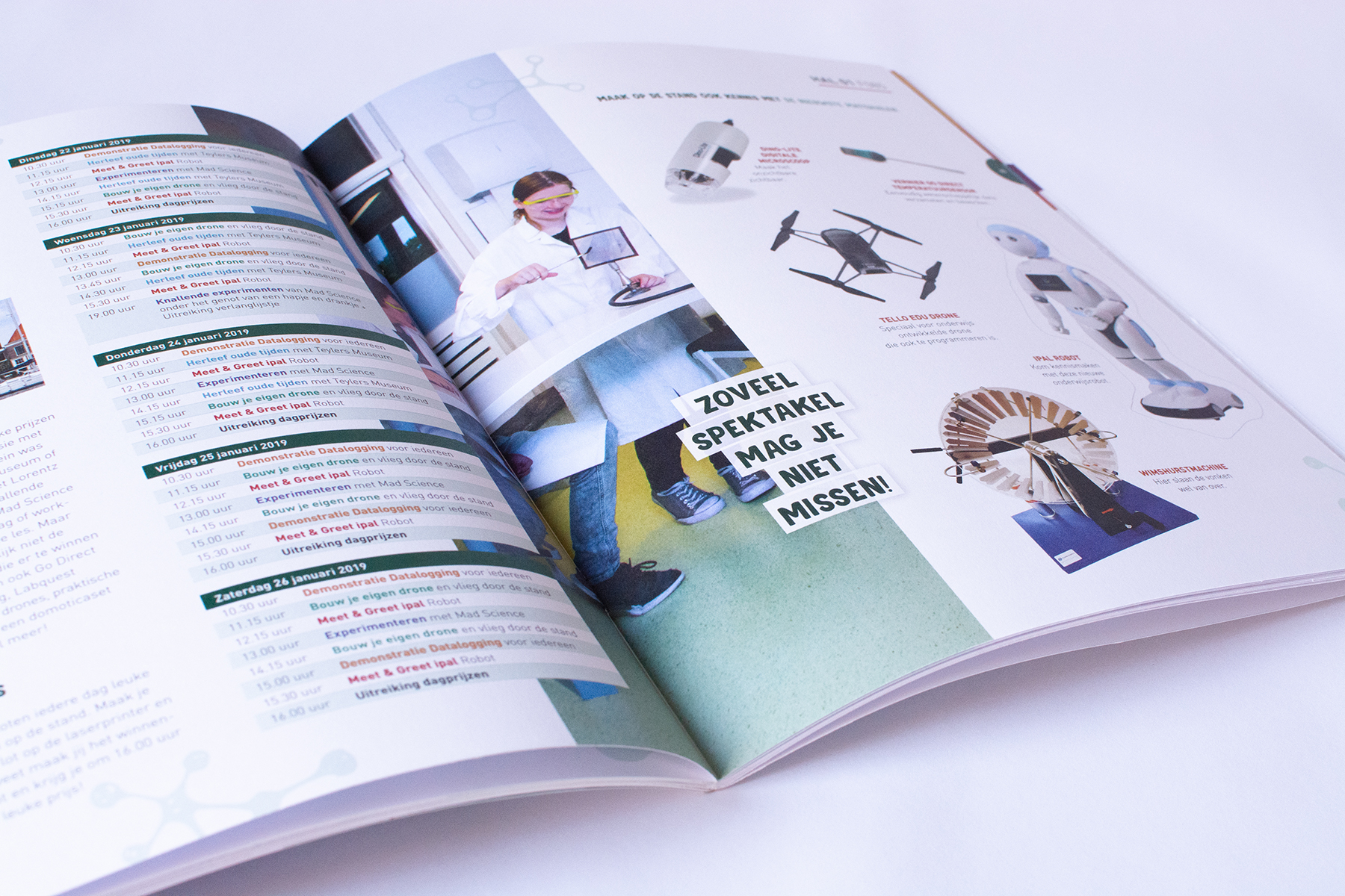 Magazine ontwerp (grafische vormgeving) voor Heutink door Annemiek Volkers